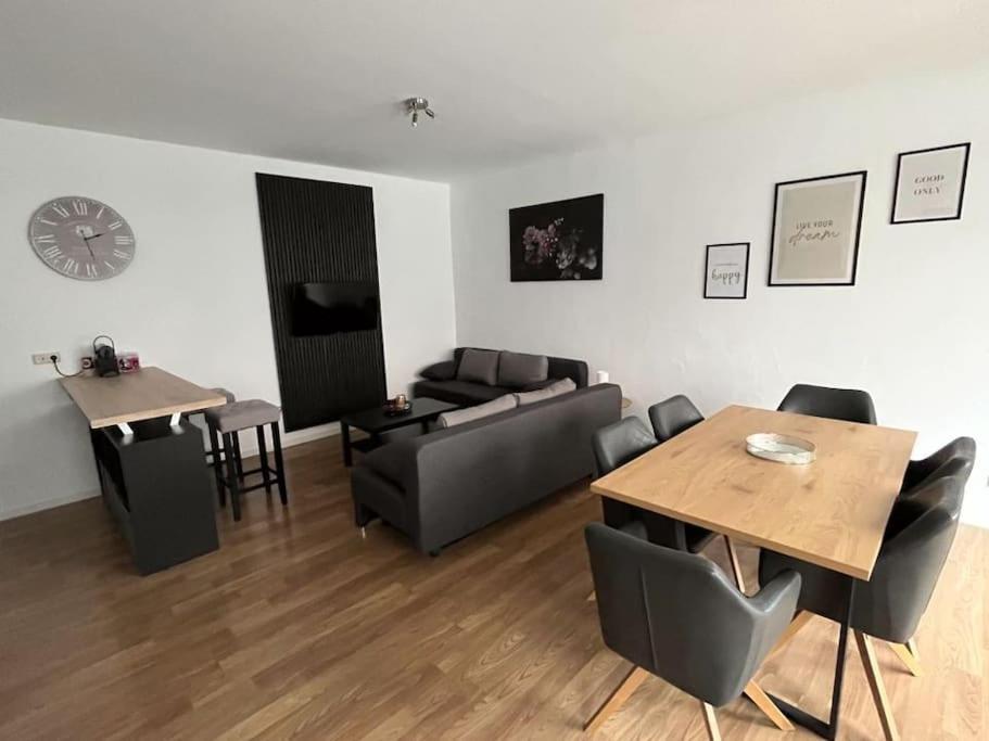 Eicstay - Ferienhaus Fuer Monteure Und Familie 워비스 외부 사진